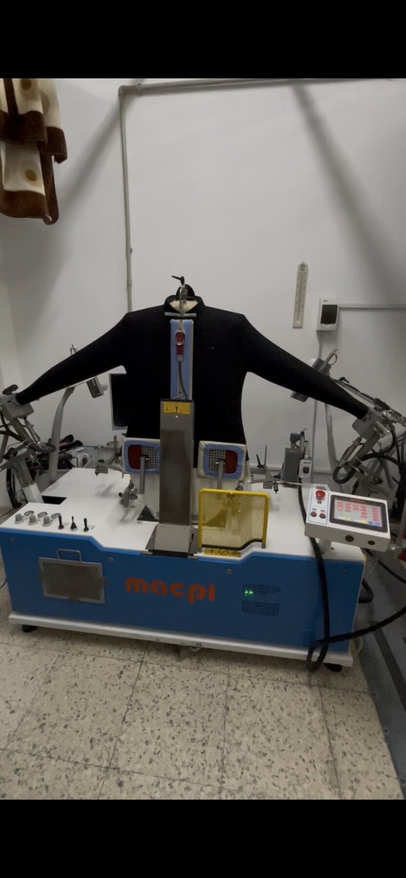 Savant profesyonel gömlek ütü robotu